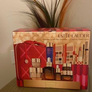Estée Lauder Beauty Blockbuster.